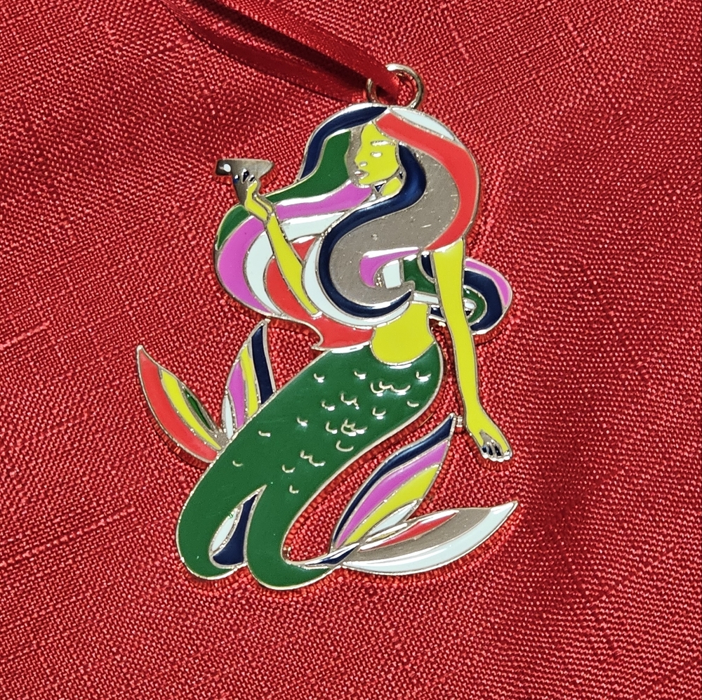 NEW, Starbucks iconic Siren Holiday Ornament Mermaid 3"